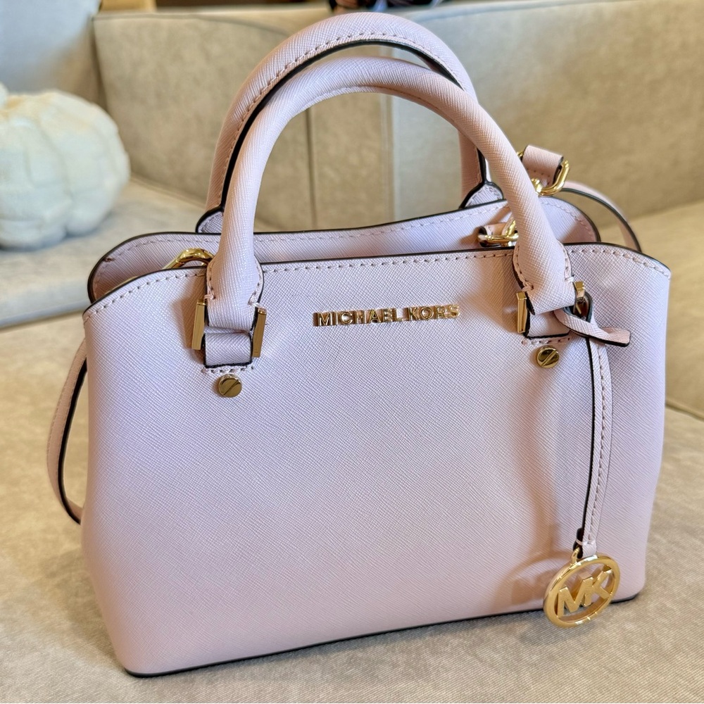 Pink Michael Kors Purse 🩷